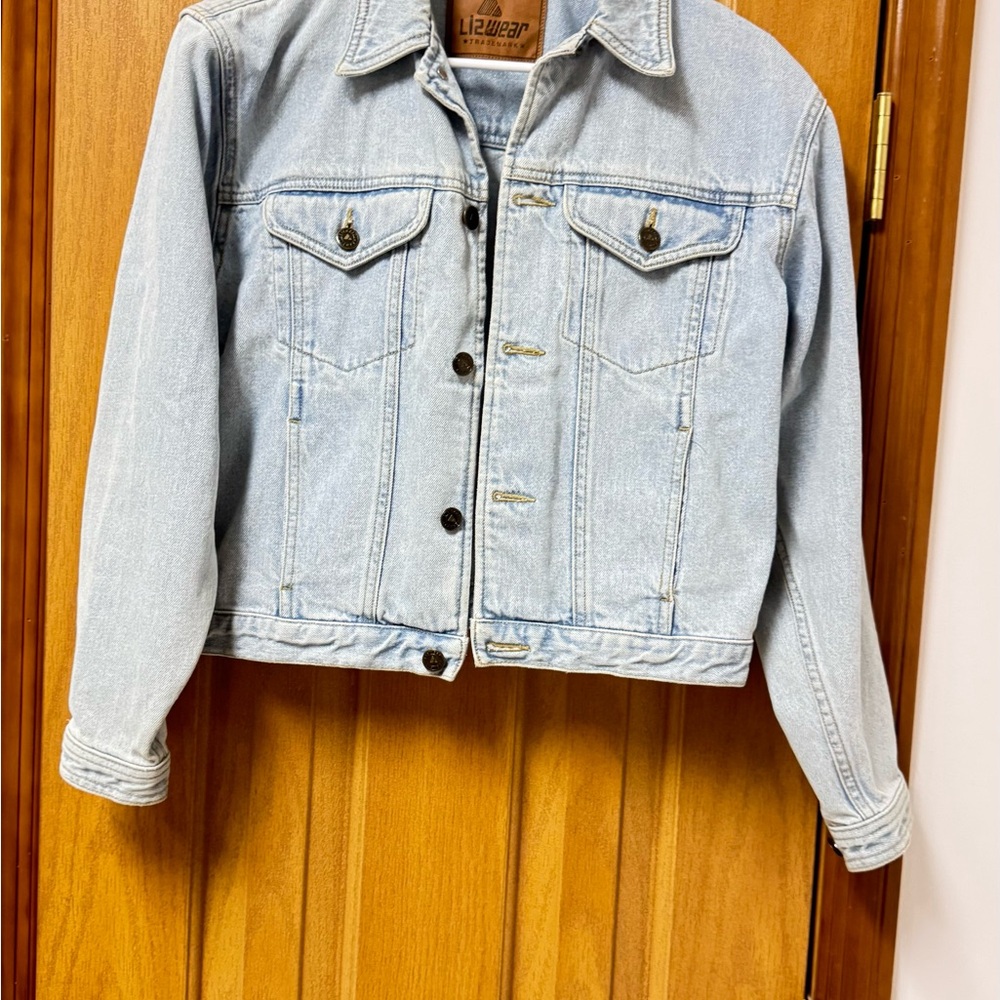 Liz Wear Women's Light Denim Blue Jean Jacket
